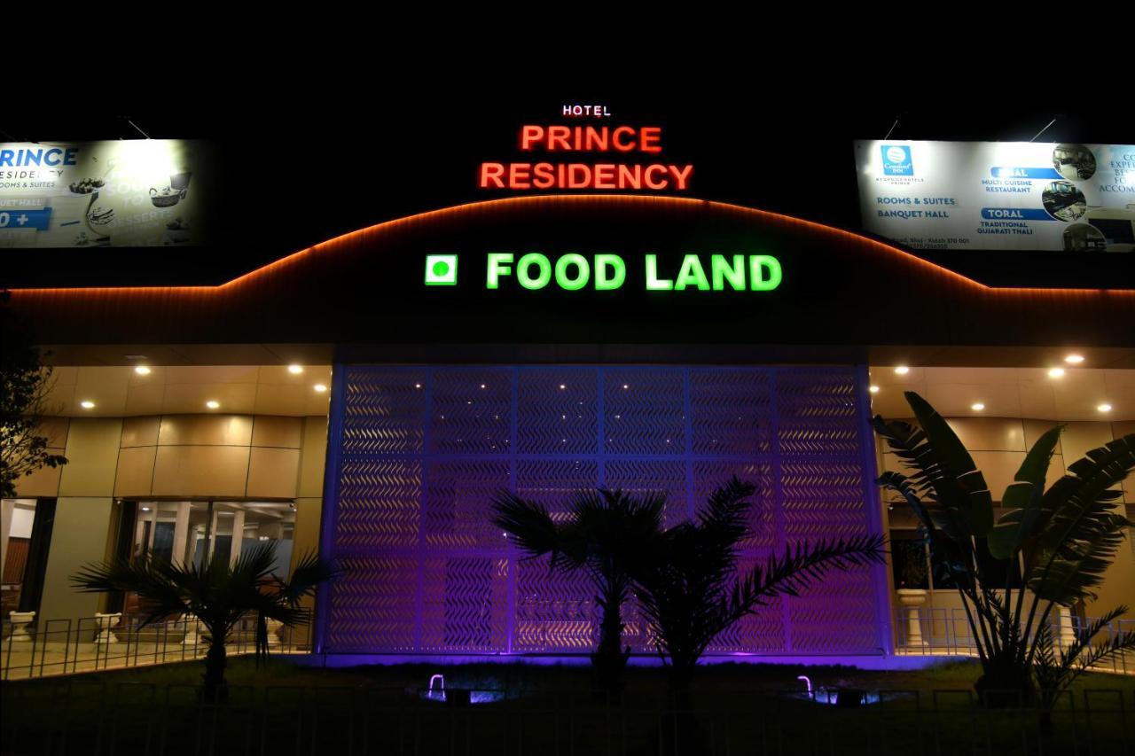 Hotel Prince Residency Бхудж Экстерьер фото